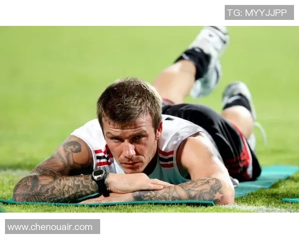 足球明星涂装艺术大赏精美图片展示球场风采与个性魅力 足球明星涂装艺术大赏精美图片展示球场风采与个性魅力